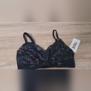 True & Co Black Soft Lace Bralette NWT 36DD Comfortable